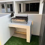 Sunflight 01b One Bedroom 公寓 拉纳卡