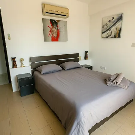 Sunflight 01b One Bedroom