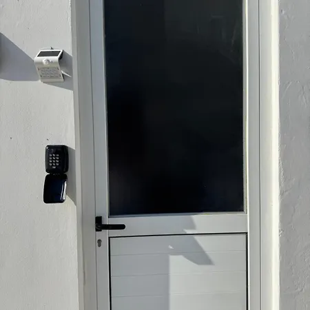 Sunflight 01b One Bedroom * ラルナカ