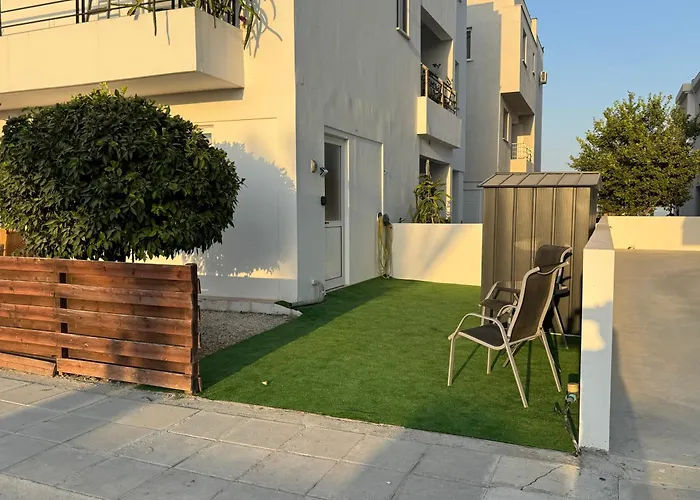 Апартаменты Sunflight 01b One Bedroom *