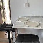 アパート Sunflight 01b One Bedroom ラルナカ