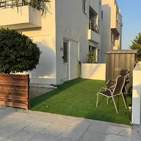 Апартаменты Sunflight 01b One Bedroom *