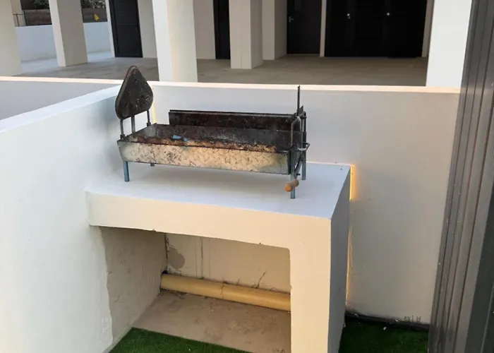 Sunflight 01b One Bedroom Апартаменты Ларнака